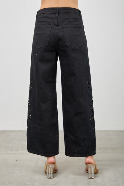 Black Embroidery Floral Jeans by Saige