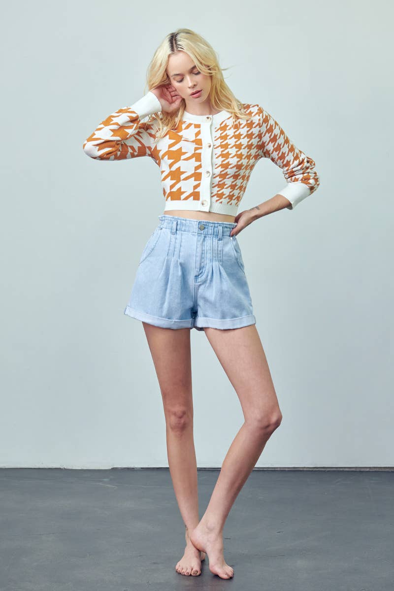 Super High Rise Pleated Roll Up Mom Denim Shorts