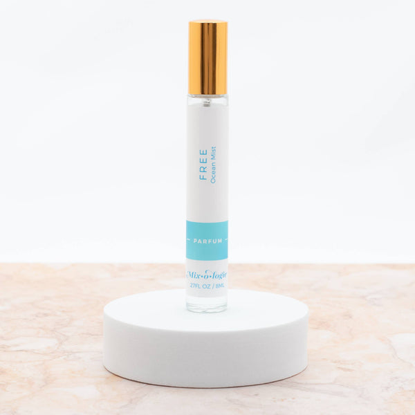 Free (ocean mist) Parfum Spray 8 mL Pen