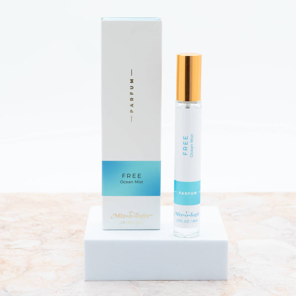 Free (ocean mist) Parfum Spray 8 mL Pen