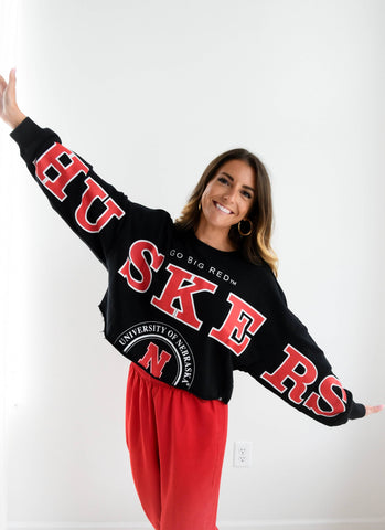 Nebraska Cropped Longsleeve: BLACK