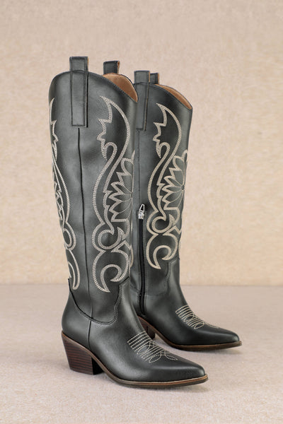 GIADA Cowgirl Boot - Black